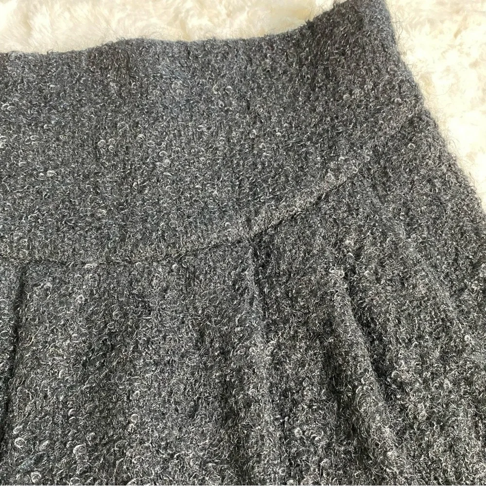 Vintage Donna Karan Women's‎ Midi Pencil Skirt Size 10 Black Wool Mohair Blend